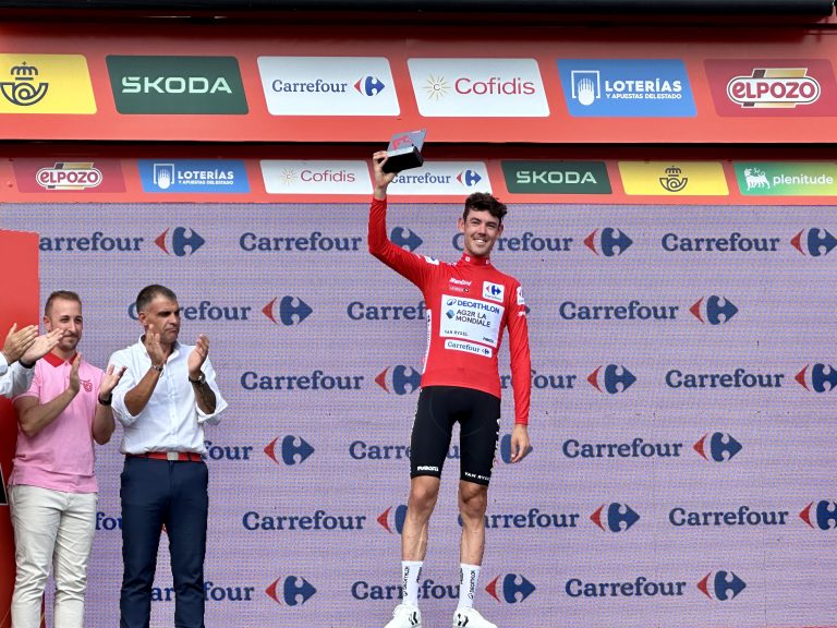 Llegada de La Vuelta Ciclista a Yunquera