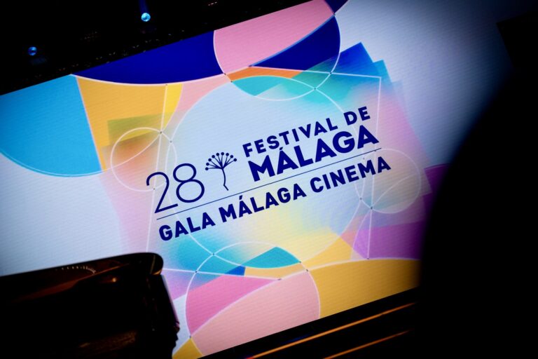La Gala Málaga Cinema premia a los actores Marco Cáceres y Elena Martínez, y al Cine Club ‘Más Madera’